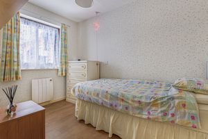 Bedroom- click for photo gallery